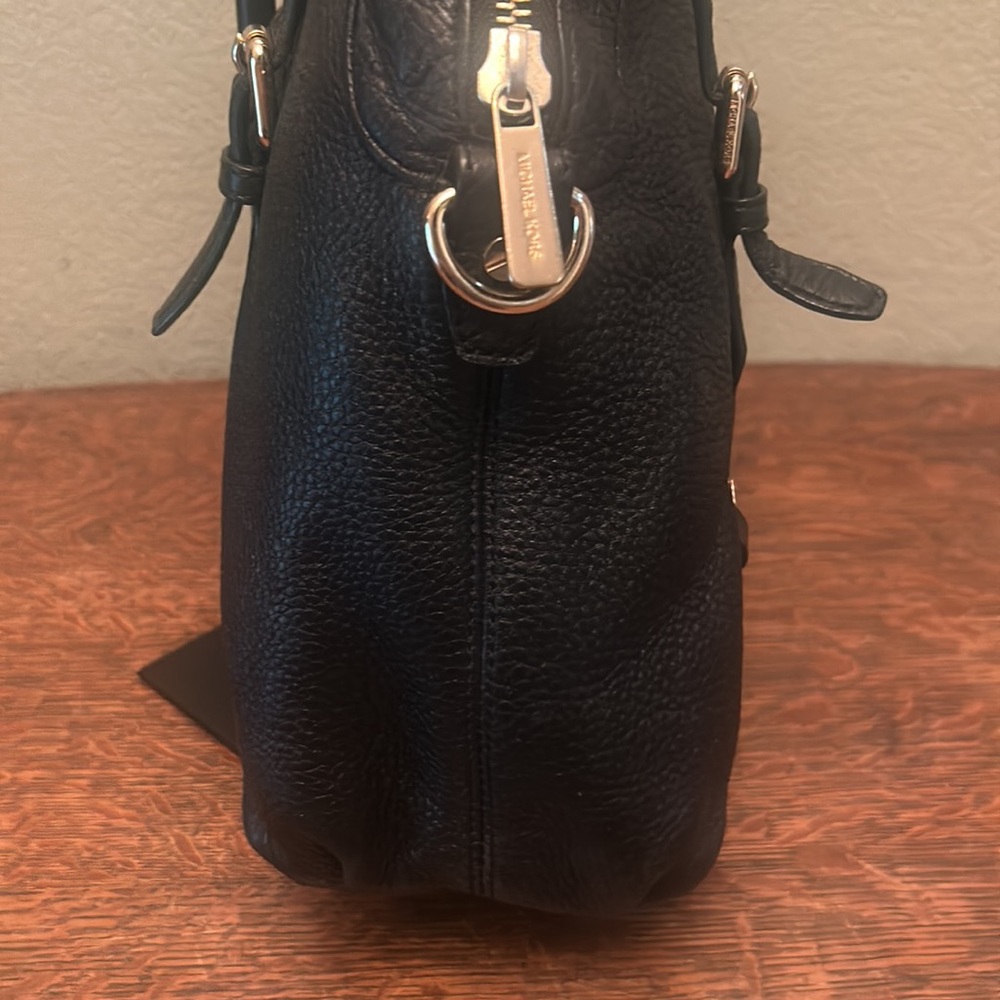 Michael Michael Kors Black Pebbled Leather Bedford Satchel - Picture 4 of 15